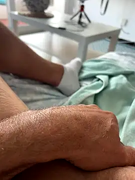 Snapshot of HeavenNHellCock chatting on 10.30.25 HeavenNHellCock online show from 10.30.25