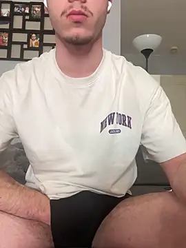 Snapshot of Hostkind chatting on 10.29.25 Hostkind online show from 10.29.25