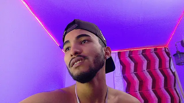 Boy Rockxx online show from 11.25.25