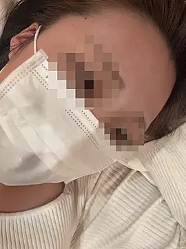 Snapshot of uyu0000 chatting on 11.07.25 uyu0000 online show from 11.07.25