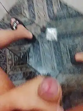 Snapshot of GTbrabo chatting on 11.08.25 GTbrabo online show from 11.08.25