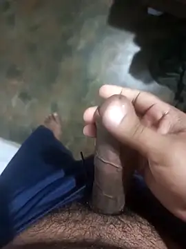 Snapshot of alexrodriguezx4 chatting on 11.04.25 alexrodriguezx4 online show from 11.04.25