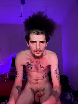 Snapshot of tgetnasty chatting on 11.12.25 tgetnasty online show from 11.12.25