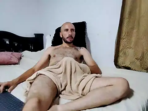 Snapshot of Troy_play777 chatting on 10.31.25 Troy play777 online show from 10.31.25