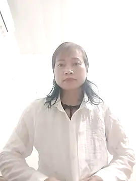 Snapshot of Kiuwi-omao chatting on 11.06.25 Kiuwi-omao online show from 11.06.25