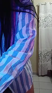 Snapshot of Allyardosia chatting on 12.02.25 Allyardosia online show from 12.02.25