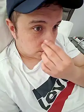 Snapshot of AngelsCouple- chatting on 11.01.25 AngelsCouple- online show from 11.01.25