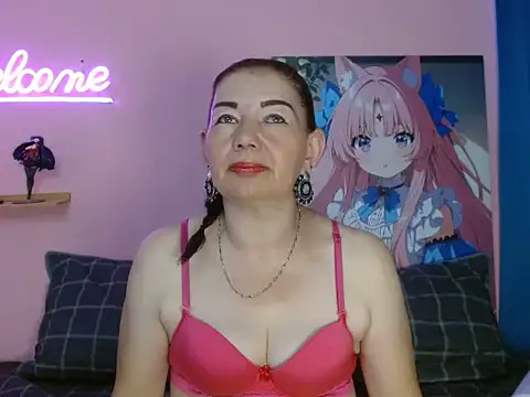 Snapshot of ESTEFANIA_344 chatting on 11.07.25 ESTEFANIA 344 online show from 11.07.25