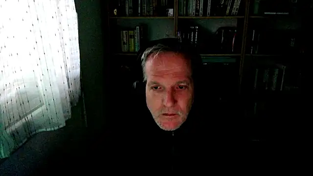 Snapshot of ChocolatMilka44 chatting on 11.02.25 ChocolatMilka44 online show from 11.02.25