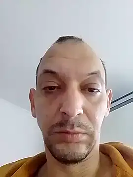 Snapshot of Yraaaar chatting on 11.03.25 Yraaaar online show from 11.03.25