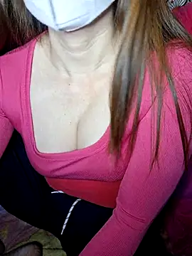 BeyeuCii99 online show from 11.30.25