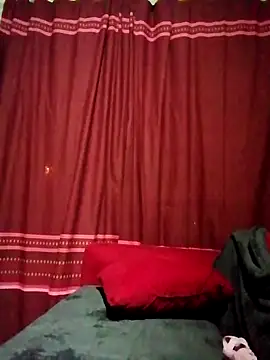 Snapshot of SEXIEBOOTY37 chatting on 11.05.25 SEXIEBOOTY37 online show from 11.05.25