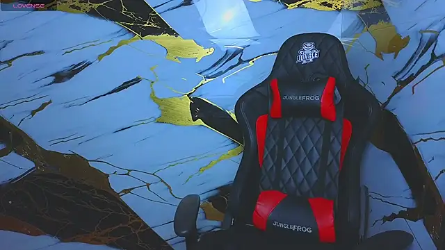 Snapshot of Suarezz10_ chatting on 11.09.25 Suarezz10 online show from 11.09.25