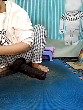 Beolalla online show from 11.21.25