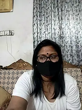 Snapshot of munni-506 chatting on 11.11.25 munni-506 online show from 11.11.25