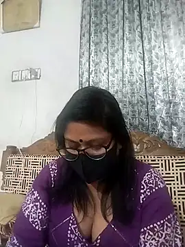 Snapshot of munni-506 chatting on 11.17.25 munni-506 online show from 11.17.25