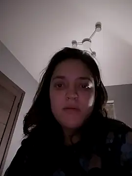 Snapshot of LinaGlow_ chatting on 11.08.25 LinaGlow online show from 11.08.25