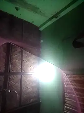 Snapshot of Hot_shorna chatting on 11.05.25 Hot shorna online show from 11.05.25