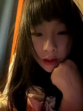 Snapshot of anankaka71 chatting on 11.10.25 anankaka71 online show from 11.10.25