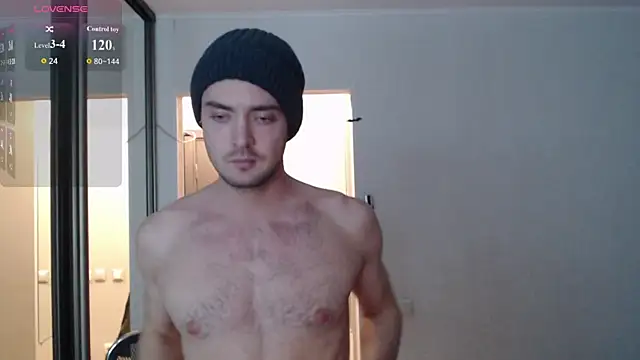 Snapshot of lucky_swimmer chatting on 11.25.25 lucky swimmer online show from 11.25.25