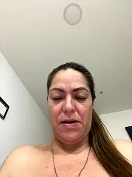 Snapshot of kamila_Vixen chatting on 11.08.25 kamila Vixen online show from 11.08.25