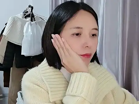 Wanwan61 online show from 11.10.25