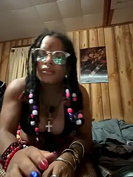 Snapshot of Venomouskeeper chatting on 11.09.25 Venomouskeeper online show from 11.09.25