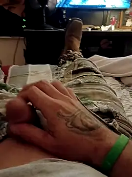 Snapshot of SNJ1991 chatting on 11.08.25 SNJ1991 online show from 11.08.25