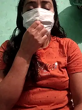 Snapshot of Piya_Bakshi chatting on 11.23.25 Piya Bakshi online show from 11.23.25