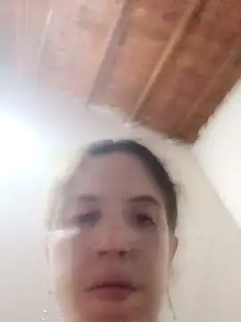 Snapshot of hincaVale090824 chatting on 11.10.25 hincaVale090824 online show from 11.10.25