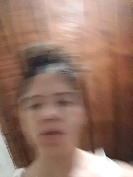 Snapshot of hincaVale090824 chatting on 11.15.25 hincaVale090824 online show from 11.15.25