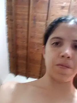 Snapshot of hincaVale090824 chatting on 11.15.25 hincaVale090824 online show from 11.15.25