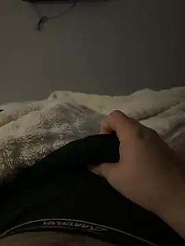 Snapshot of loukas777 chatting on 11.08.25 loukas777 online show from 11.08.25