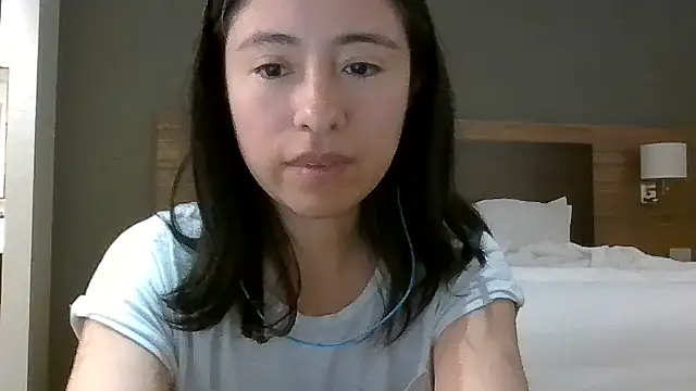 Snapshot of angeliclipsunderworld chatting on 11.14.25 angeliclipsunderworld online show from 11.14.25