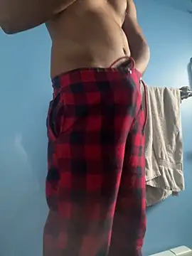 Snapshot of arnoldtrenp chatting on 11.09.25 arnoldtrenp online show from 11.09.25