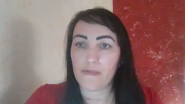 Snapshot of ArianaXFresh chatting on 11.10.25 ArianaXFresh online show from 11.10.25