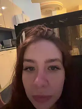 Snapshot of AlisaXAndrews chatting on 11.10.25 AlisaXAndrews online show from 11.10.25