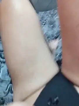 Snapshot of Tayanehot chatting on 11.26.25 Tayanehot online show from 11.26.25