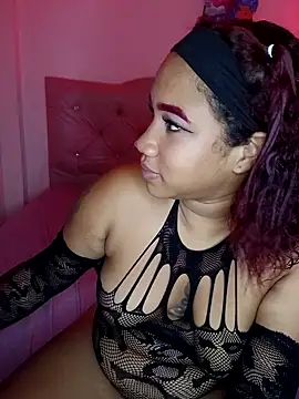 Snapshot of Antonella_Sweett_ chatting on 11.17.25 Antonella Sweett online show from 11.17.25