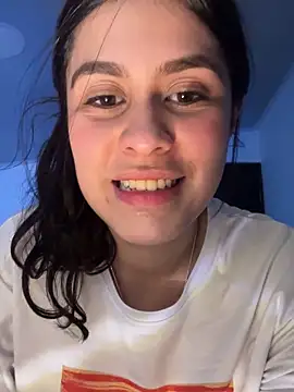 lucyrain 18 online show from 11.18.25