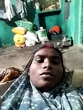 Snapshot of Big_Lovexx chatting on 11.12.25 Big Lovexx online show from 11.12.25