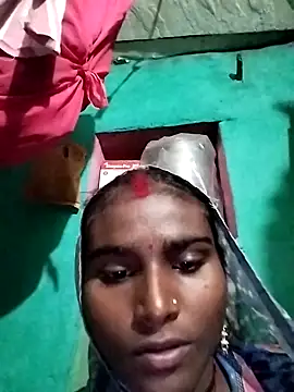 Snapshot of Big_Lovexx chatting on 11.16.25 Big Lovexx online show from 11.16.25