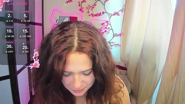 Snapshot of Anora_Miller chatting on 11.14.25 Anora Miller online show from 11.14.25