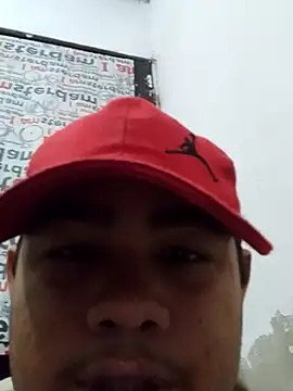 Snapshot of Hell_biy chatting on 11.13.25 Hell biy online show from 11.13.25