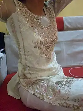 SLIMDIVAA online show from 12.03.25