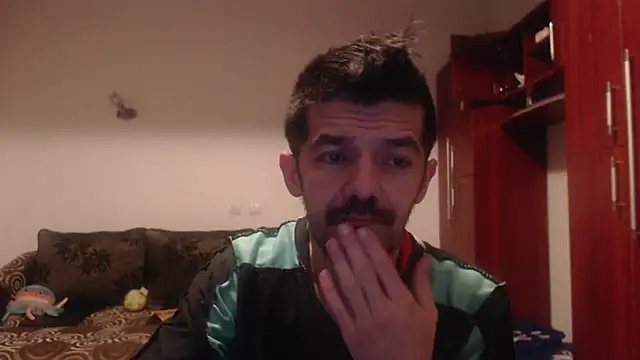 Snapshot of Dale_E chatting on 12.20.24 Dale E online show from 12.20.24