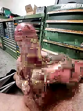 Snapshot of Nils667 chatting on 11.12.25 Nils667 online show from 11.12.25