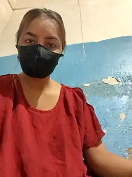 Snapshot of Sorkarmankhin chatting on 11.13.25 Sorkarmankhin online show from 11.13.25