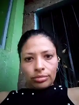 Snapshot of flakitaexo chatting on 11.19.25 flakitaexo online show from 11.19.25