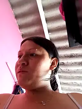 Snapshot of Katiaaabk chatting on 11.16.25 Katiaaabk online show from 11.16.25